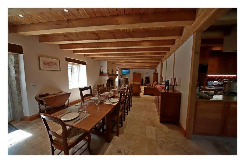 Les Chambres De Liane Cerdon  Exterior photo
