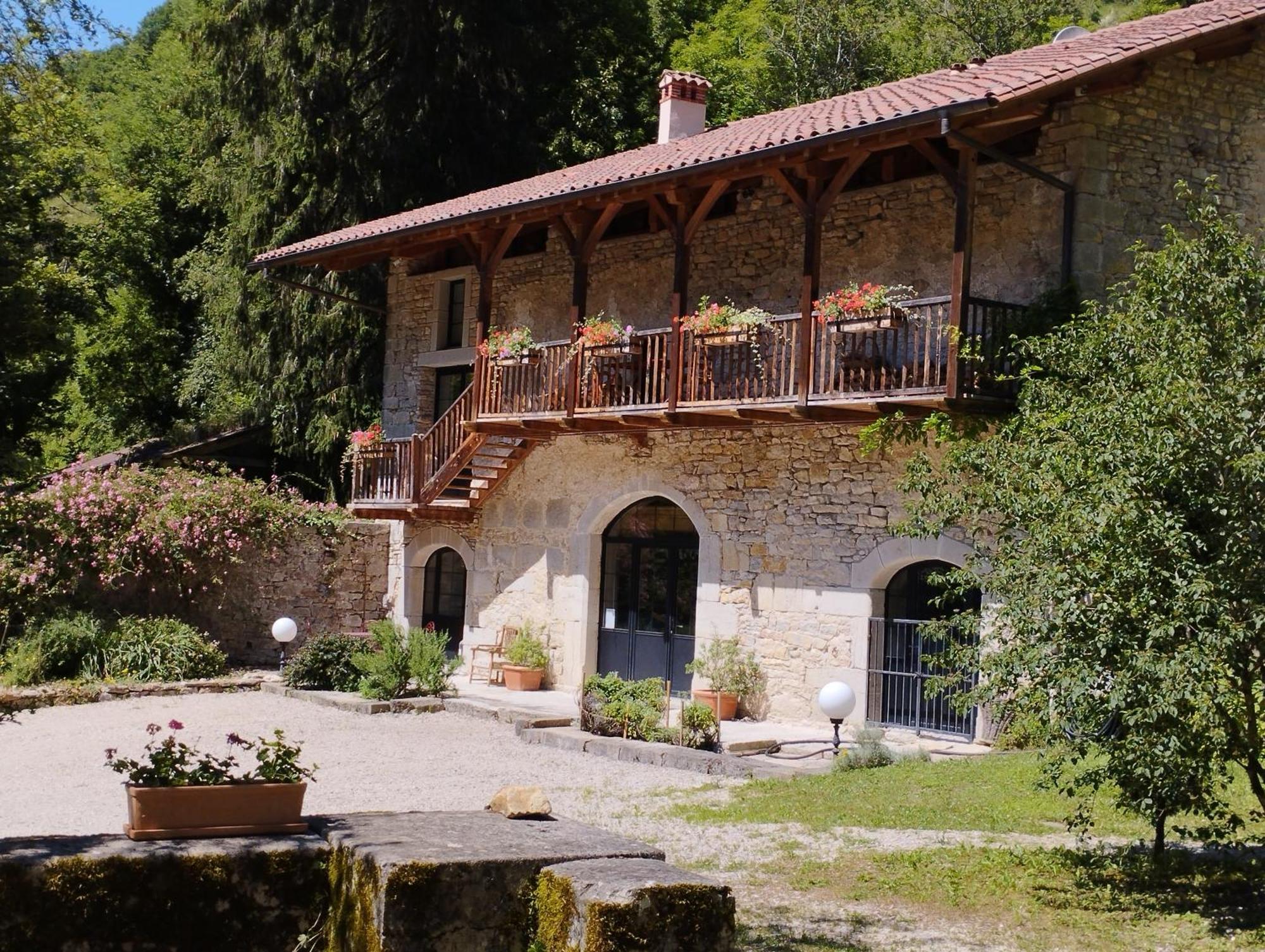 Les Chambres De Liane Cerdon  Exterior photo